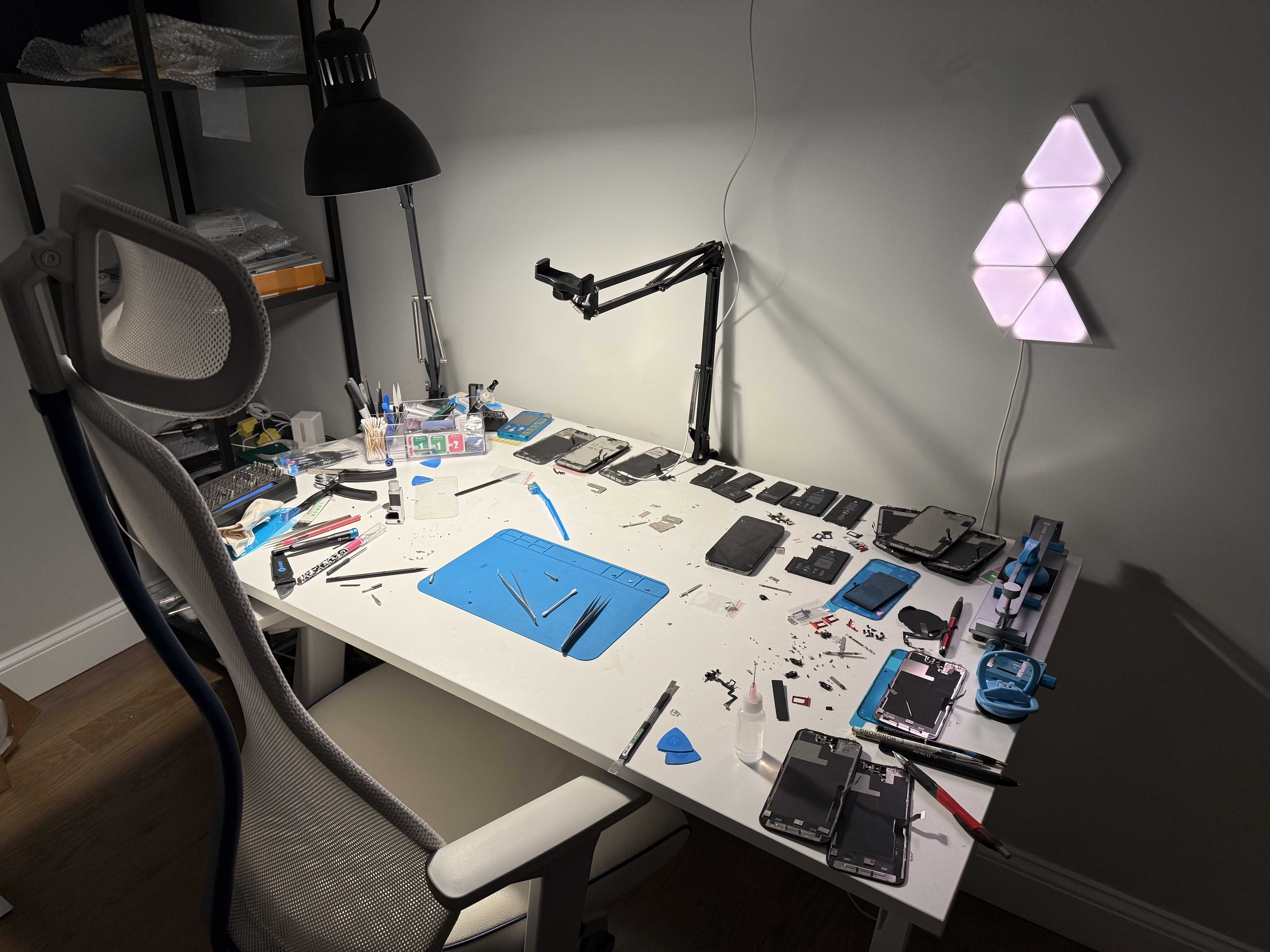 Repair workstation